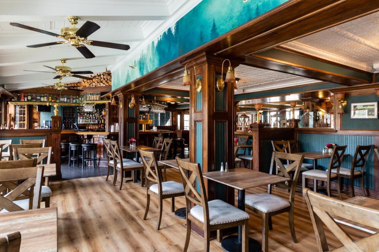 Saddleback Inn At Лейк Ароухед Екстериор снимка