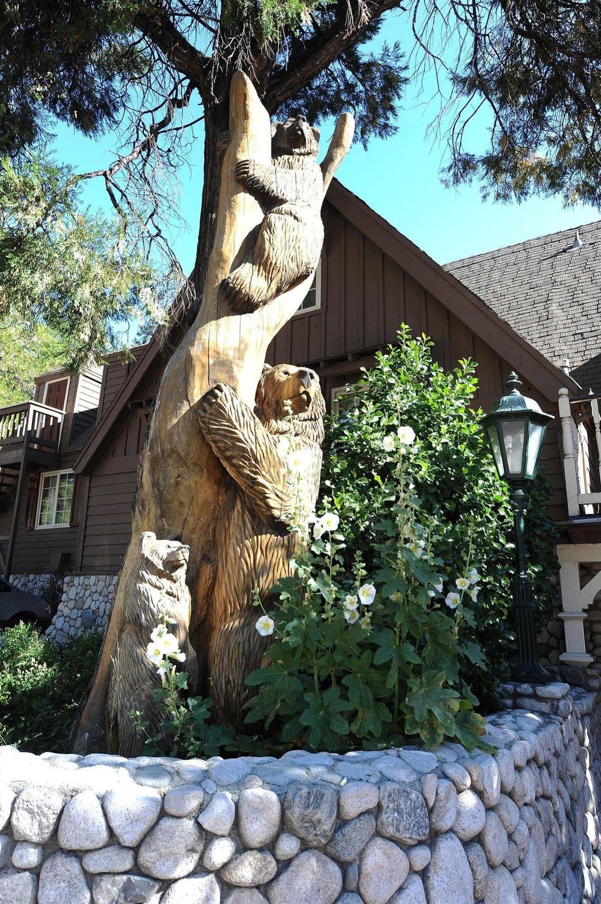 Saddleback Inn At Лейк Ароухед Екстериор снимка